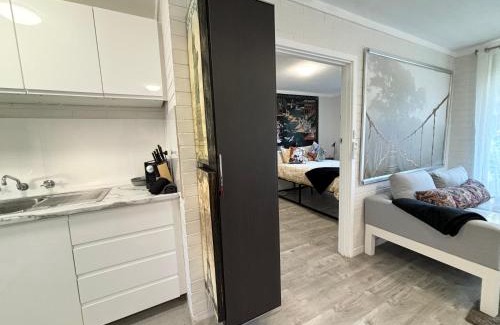 Subiaco Apartment | Serenity And Comfort In Subiaco 1 Bedroom Unit