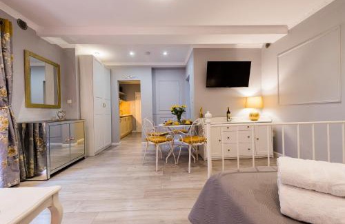 Bacvice Apartment | Serenity Beach apartments