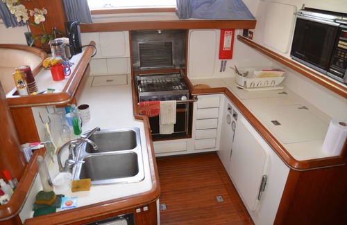 Isla Grande Boat Rental | Serenity Boatel, Master cabin in San Juan