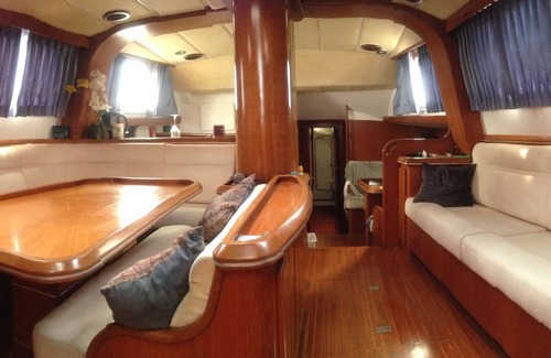 Isla Grande Boat Rental | Serenity Boatel, Master cabin in San Juan