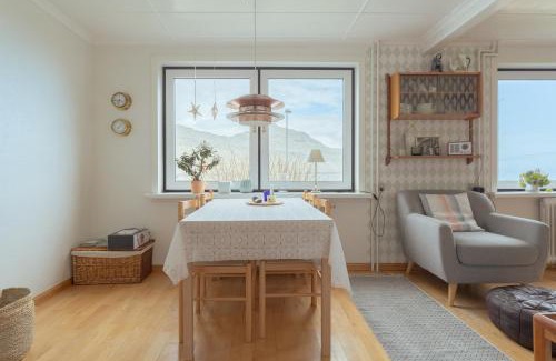 Sydrugota House | Serenity by the Sea/3-BR House/Sea View