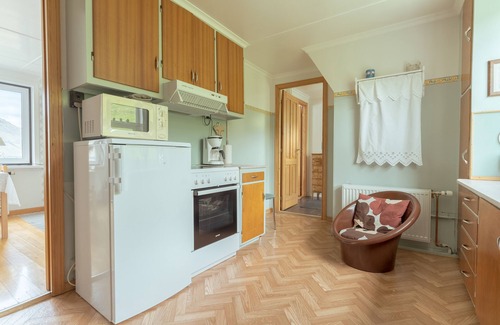 Sydrugota House | Serenity By The Sea | 3-Br House | Sea View