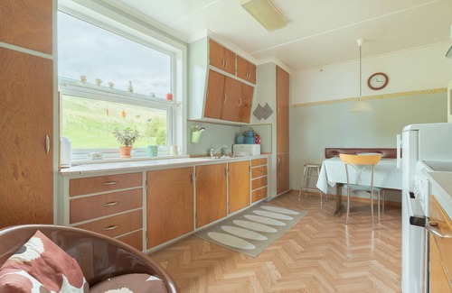 Sydrugota House | Serenity By The Sea | 3-Br House | Sea View