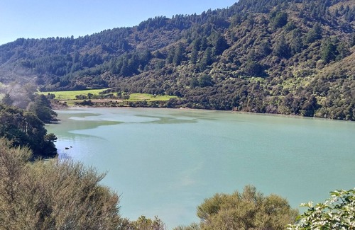 Mahau Sound House | Serenity, Comfort and Peace in the gorgeous Marlborough Sounds