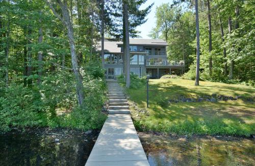 Cable House | Serenity On Lake Owen Condo