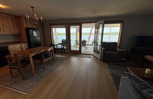 Lochmere House | Serenity Shores on Lake Winnisquam!
