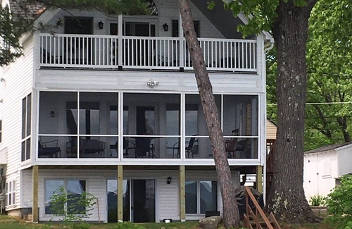Lochmere House | Serenity Shores on Lake Winnisquam!