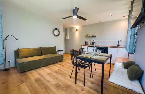 Venissieux Apartment | SERENITY Suite