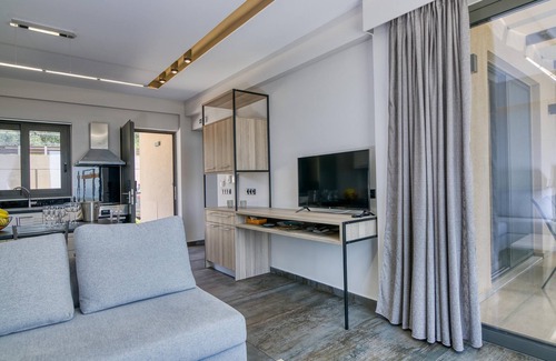 Zakharo House | Serenity Suites Sea View 3