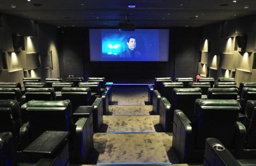 Mira Road East Hotel | Seven Eleven Hotels and Club