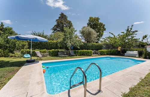 Nelas Apartment | Seven Farms Double Stay