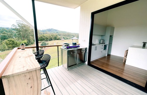 Beerwah Bed & Breakfast | Seven Peaks Farm Stay