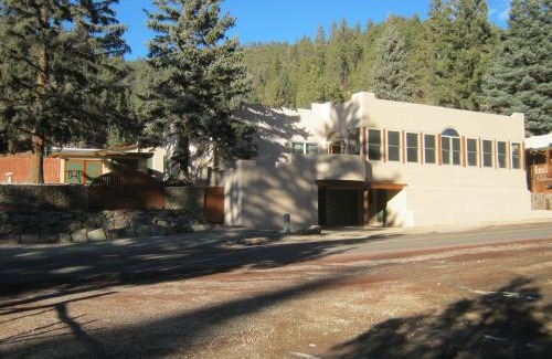 Taos Resort | Shady Brook Inn Village/Resort
