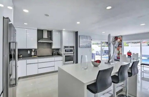 Miami Lakes House | shakes house