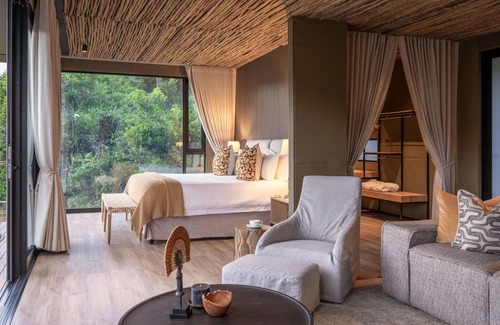 Paterson Cabin | Shamwari Bayethe