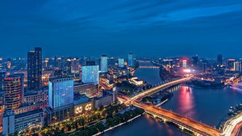 Yinzhou Hotel | Shangri-La Ningbo - The Three Rivers Intersection