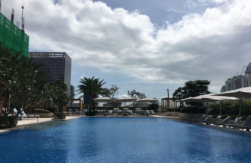 Bonifacio Global City Apartment | Shangri-La Residences at the Fort, Manila