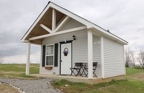 Dry Ridge Cottage | Shanty - Close to the Ark Encounter