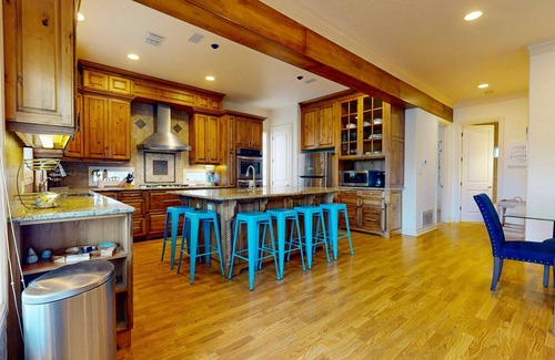 Sand Point House | Shared Pool, Pet Friendly, Walking Boardwalk to the Beach