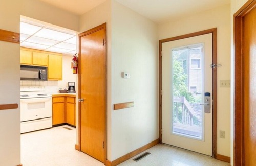 Shawnee On Delaware Condo | Shawnee Village - Spacious 2 Bedroom Villa