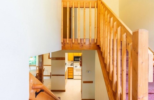 Shawnee On Delaware Condo | Shawnee Village - Spacious 2 Bedroom Villa
