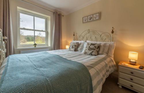 Snettisham House | Shellseekers