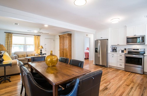 Old Village House | Shem Creek Corner, one block from Historic Shem Creek waterway, beaches close