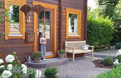 Hilders Apartment | Shepherd's wagon with vacation apartment - Ferienhaus Berg.erleben