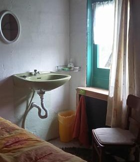 Euscheid House | shepherds cottage