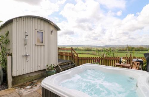 Rugeley House | Shepherds Hut