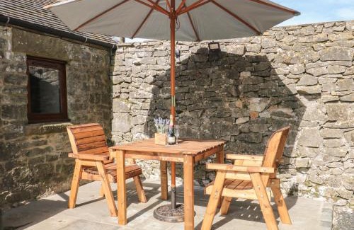 Alstonfield House | Shepherds Retreat