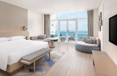 Haicheng District Hotel | Sheraton Beihai Resort