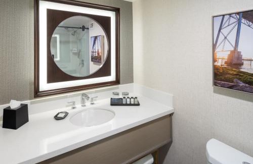 Northville Hotel | Sheraton Detroit Novi