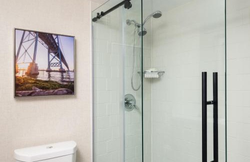 Northville Hotel | Sheraton Detroit Novi