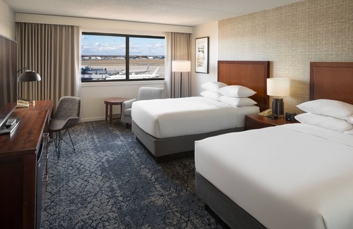 Windsor Locks Hotel | Sheraton Hartford Hotel at Bradley Airport