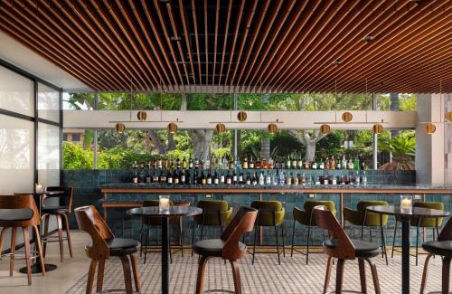 Ontario Hotel | Sheraton Ontario Airport Hotel