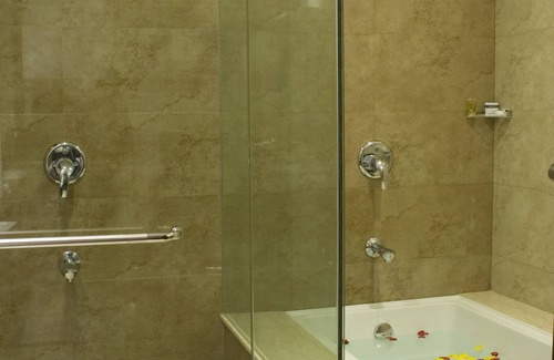 Nehru Place Hotel | Shervani Hotel Nehru Place