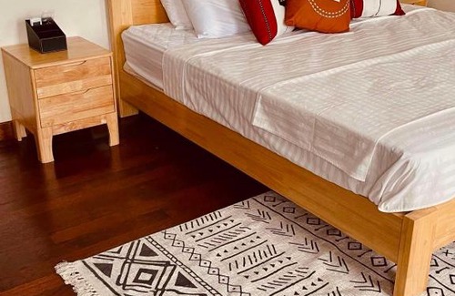 Hanimaadhoo House | Shoeshyka, Hanimaadhoo