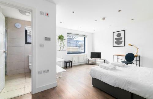 Shoreditch Apartment | Shoreditch Hoxton London City 3 bed 2 bath over 3 floors Suit Large Families
