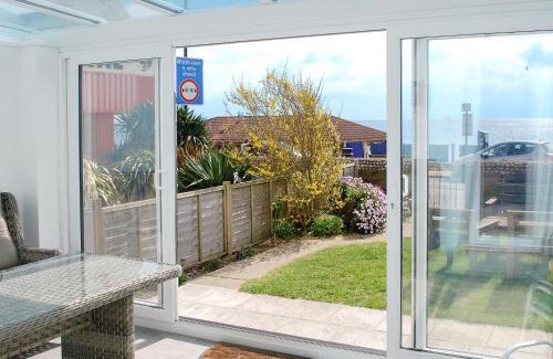 Sandown House | Shoreline