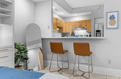 Wilmington Historic District Apartment | Shorty's Studio - Walkable to all of Downtown Wilmington - Full Coffee Bar