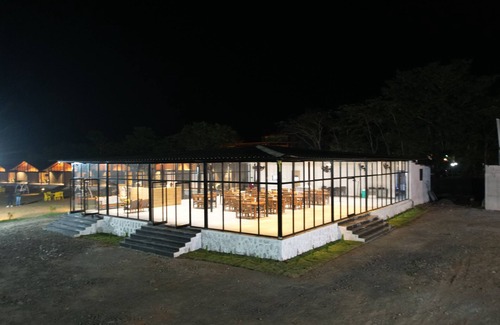 Saputara Cottage | Shreephal Luxurious Resort