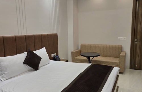 Muzaffarnagar Hotel | Shri Sangam Hotel