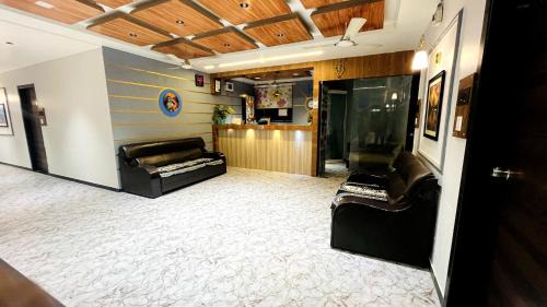 Chandkheda Hotel | Shrimad Chandkheda