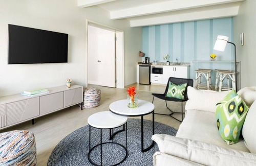 New Town House | Shuttle to Town, Stay for the Party, Poolside Fun | Key West’s New Hot Spot