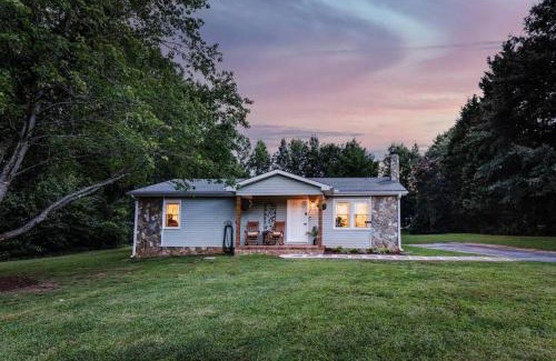 Boiling Springs House | Sidney Springs Cottage