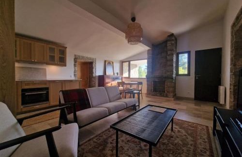 Navalperal de Pinares House | Siete Piedras