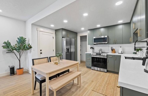Lehi Apartment | Silicon Slopes Apartment