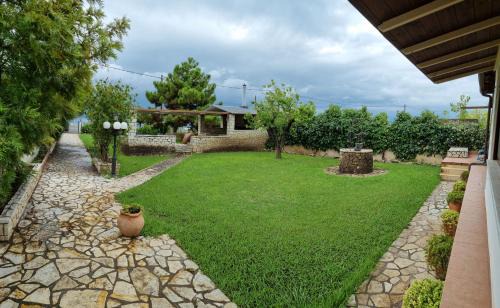 Stylida House | Silver Cape Raches on the sea