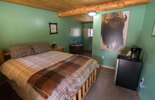 Silver Gate Hotel | Silver Gate Lodging